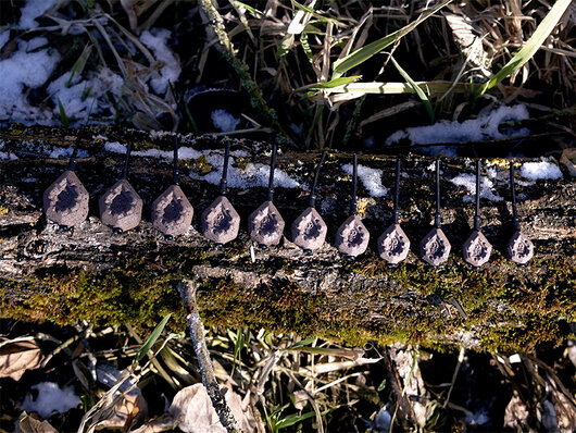 Olovená záťaž Delphin CyberBARBED TUBE